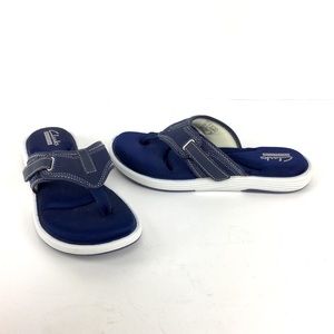 clarks olina park flip flops